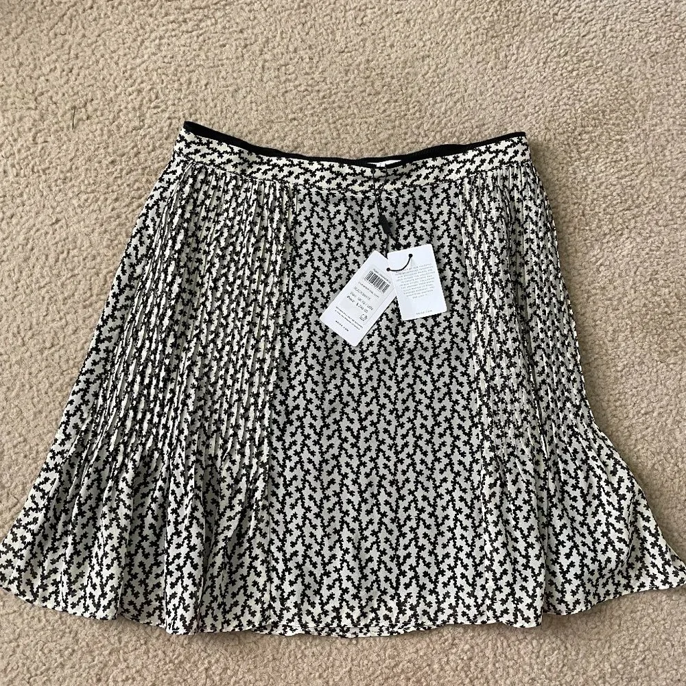Brand New Women's Reiss Black and Cream Skirt - Picture 1 of 3